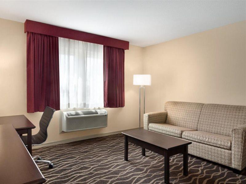 Hotel Days And By Wyndham Sikeston