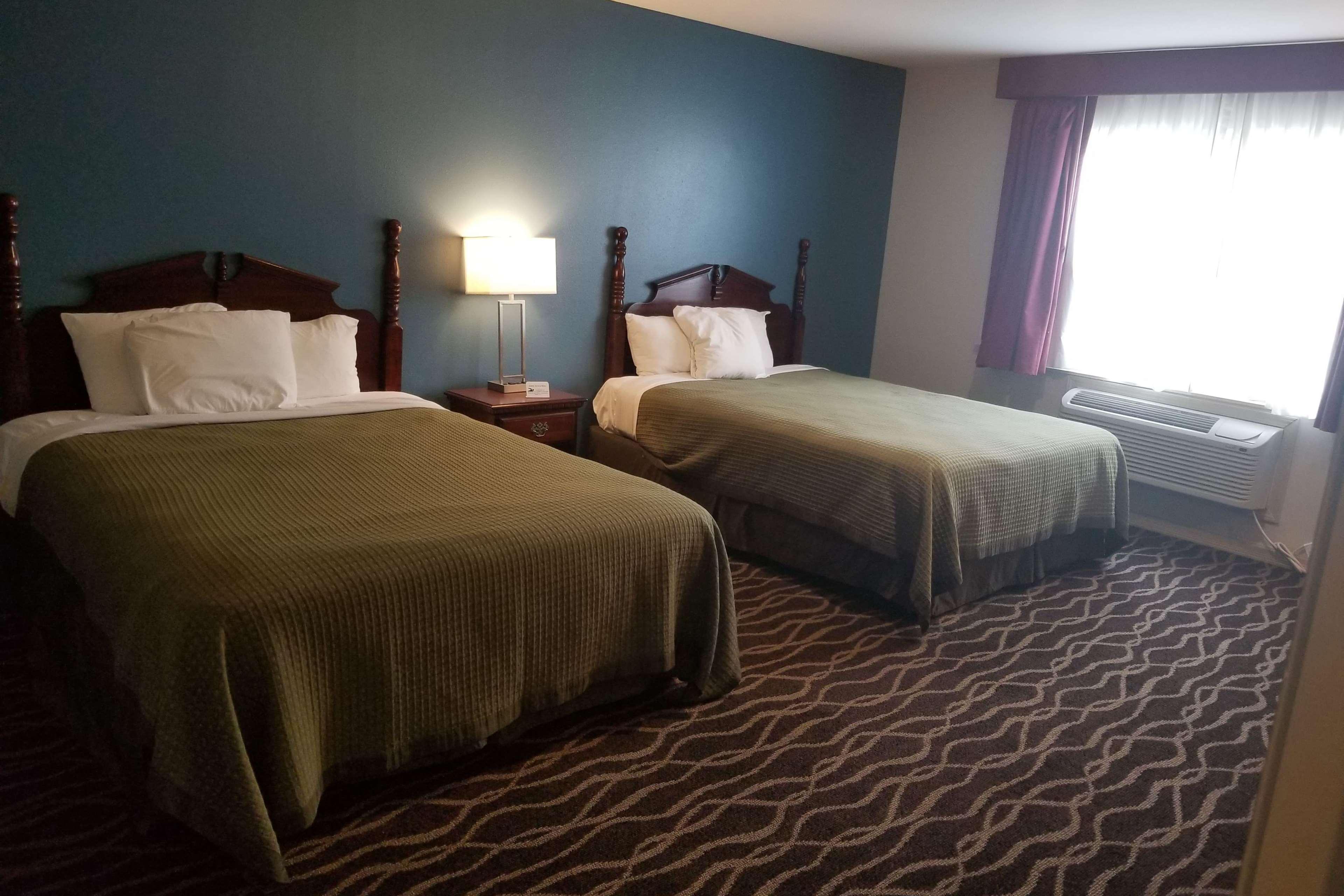 Days And By Wyndham Hotel Sikeston