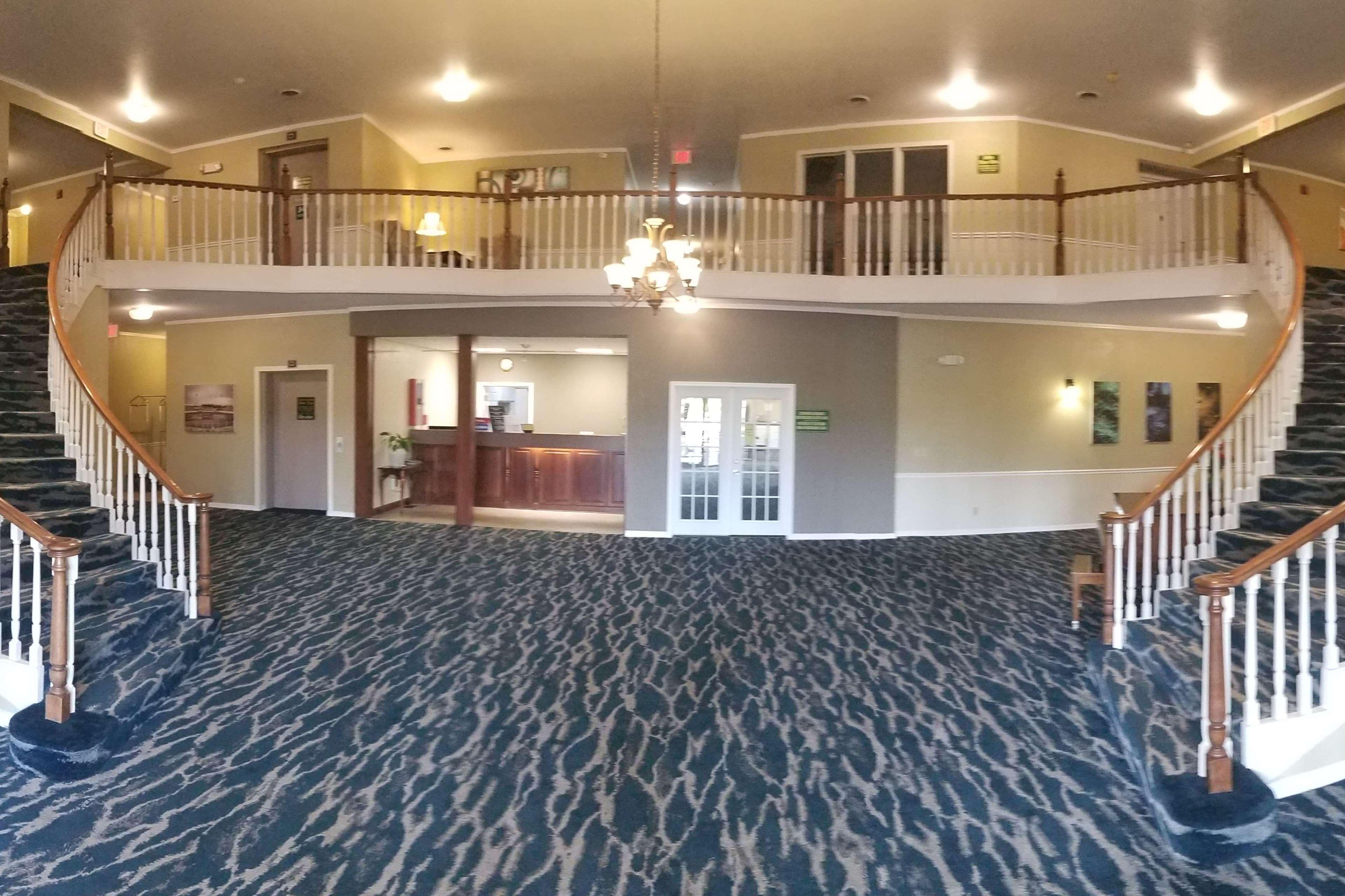 Hotel Days And By Wyndham