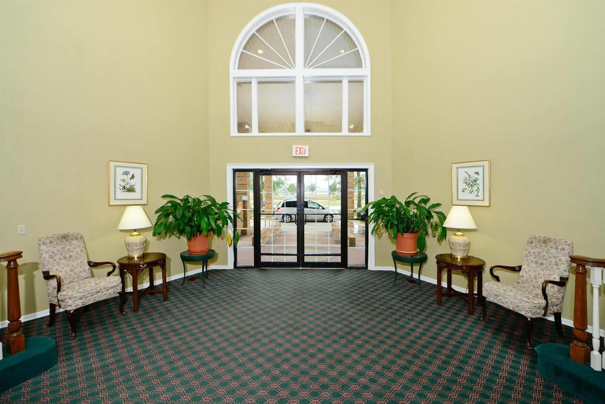Hotel Days And By Wyndham