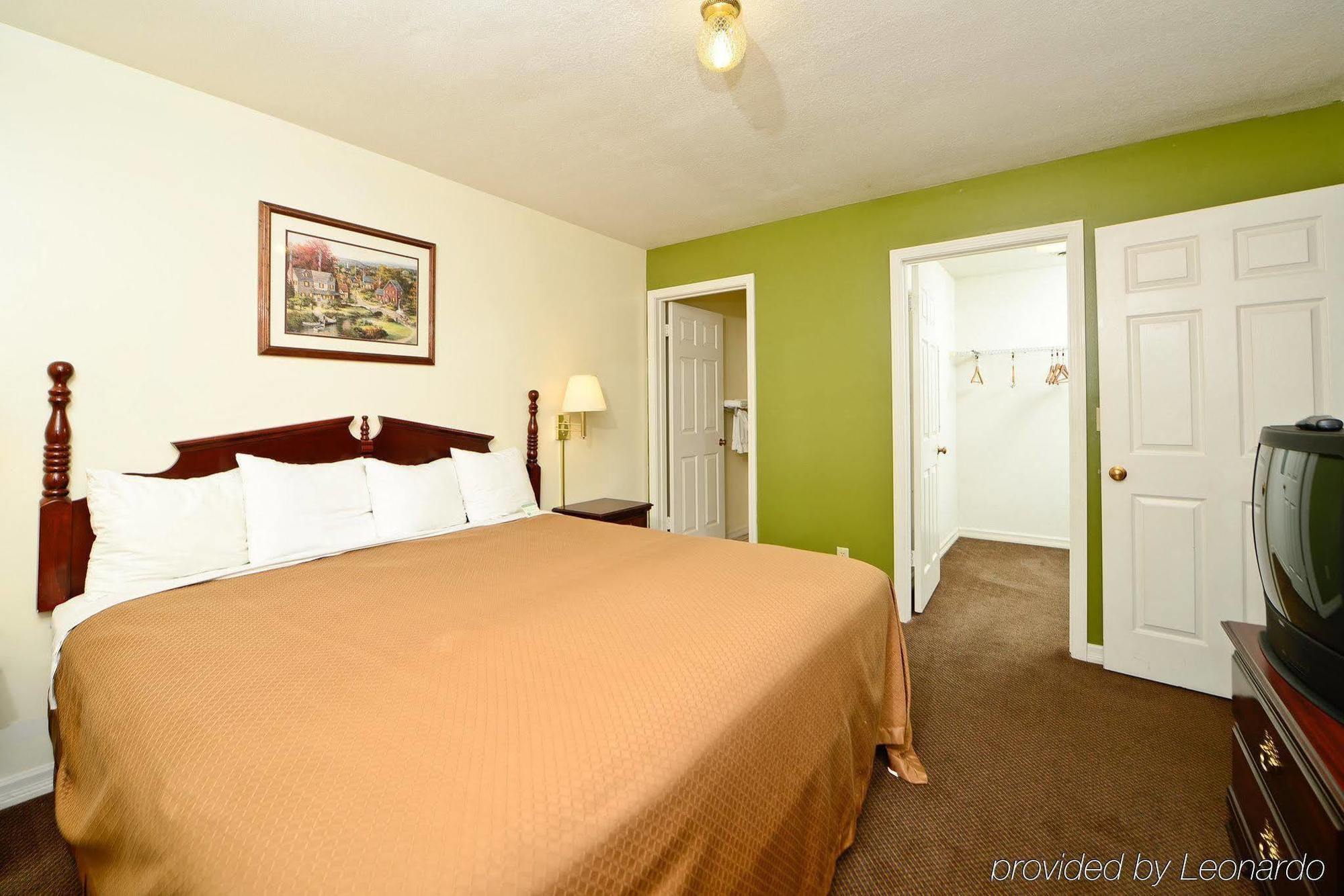 Hotel Days And By Wyndham 2*